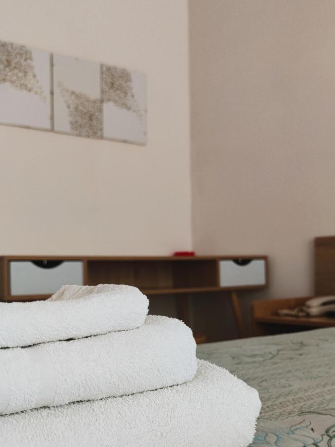 Hotel Ardesia リミニ エクステリア 写真
