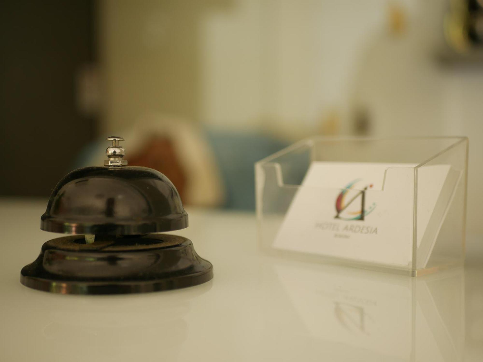 Hotel Ardesia リミニ エクステリア 写真